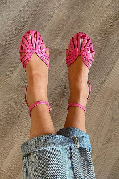 Victoria | Sandalias con adornos dorados