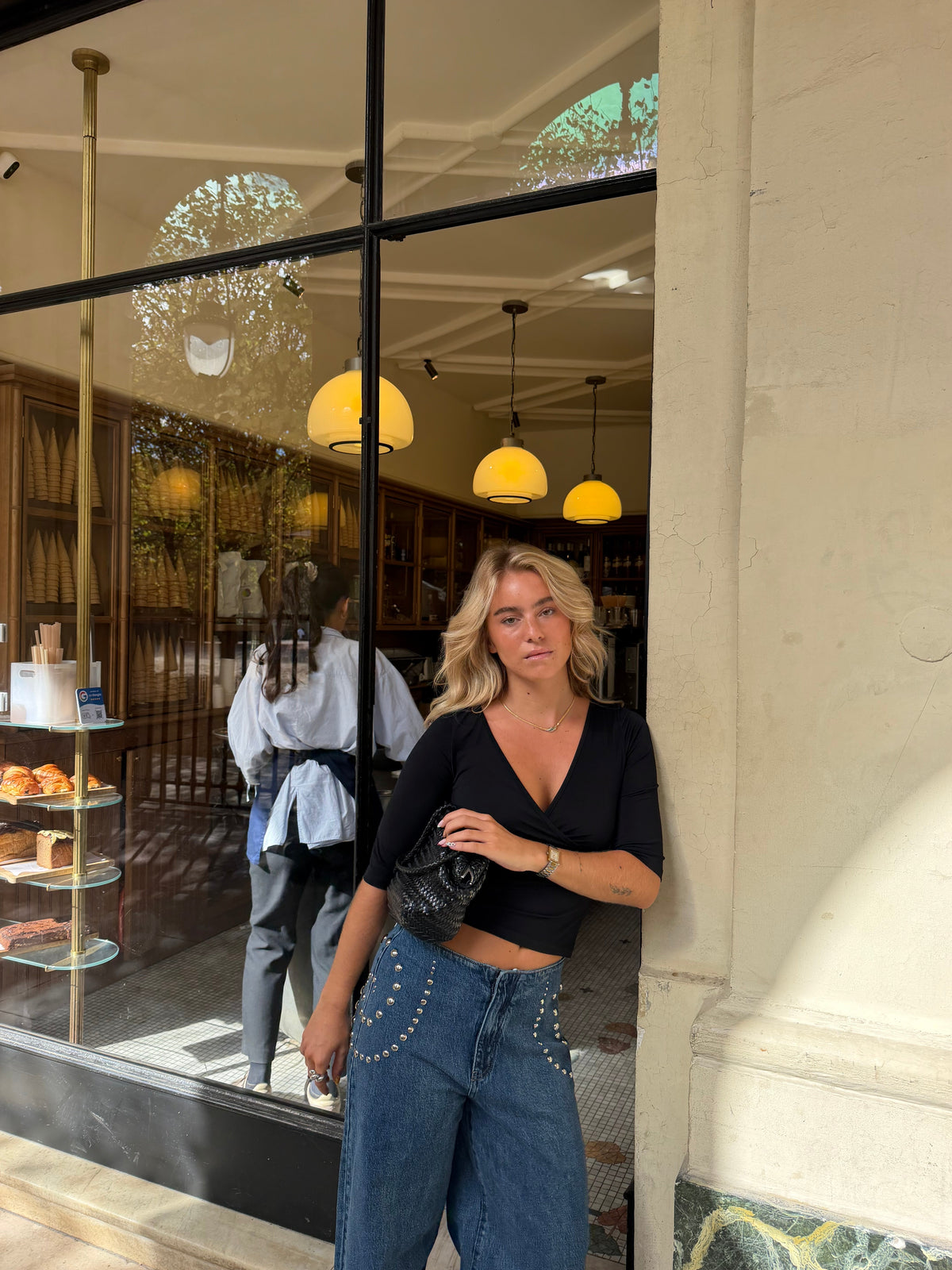 Blusa Bonjour en negro
