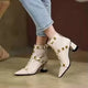 BOTINES DE TACÓN GRUESO DE CUERO