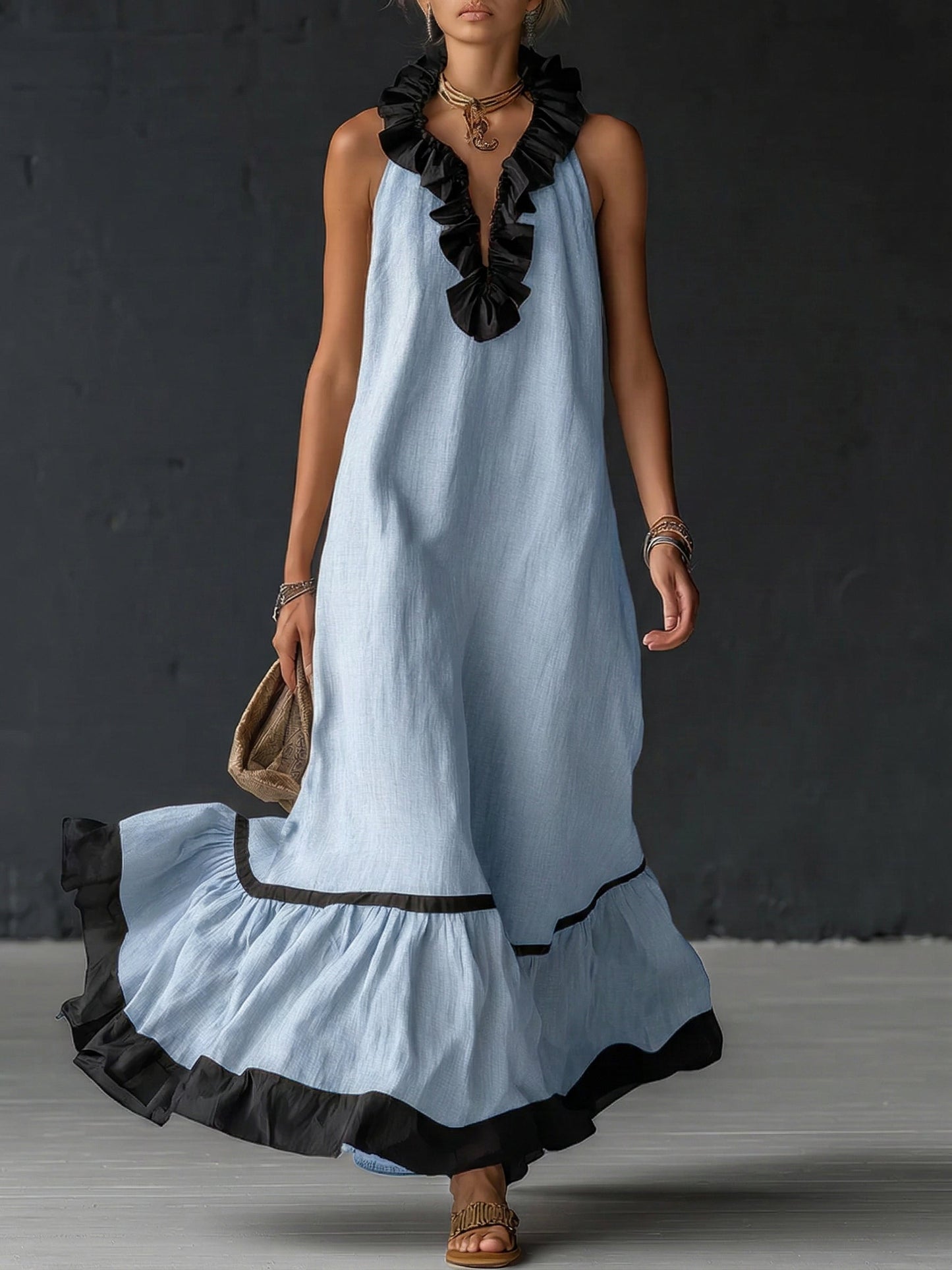 Vestido largo, elegante  con volantes